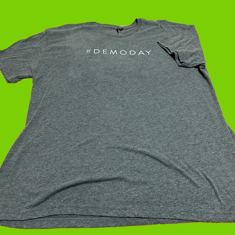 #Demo Day very soft men’s tee, never worn, size 3XL.